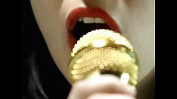 Video musical rosa pastel b