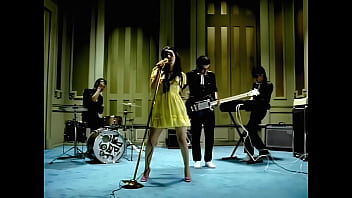 Video musical rosa pastel b