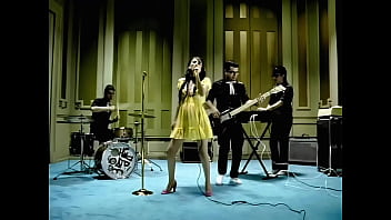 Video musical rosa pastel b