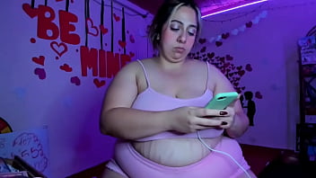 Coraline latin live webcam show