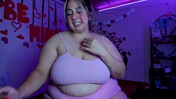 Coraline latin live webcam show