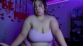 Coraline latin live webcam show