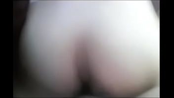 Una follada cortita a mi nena