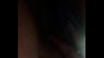 Masturbándose muy rico