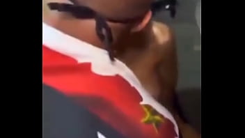 Obriguei meu corno a me beijar com a boca suja de porra de outro macho