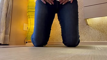 勉強が忙しくてオナニーできなかったけど、久々にオナニーしたら気持ち良過ぎて眠りそうになる女子大生。