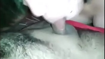 Con carmen aprendiendo a chuparla