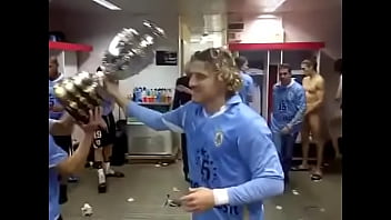 Uruguay Campeón Martín Caceres Desnudo Forlán Manda Saludos Y Loco Abreu En Tanga 360p H264 Aac thumbnail