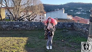 Outdoor public bj cum in mouth boobs bouncing in a castle