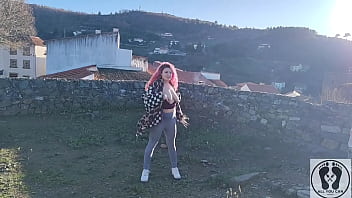 Outdoor public bj cum in mouth boobs bouncing in a castle