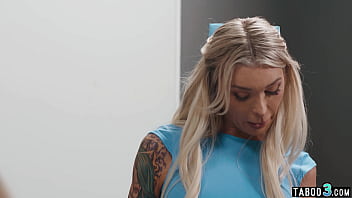 Bombastic Transsexual Blondie Fucking Her Milf Gfs Hungry Pussy thumbnail