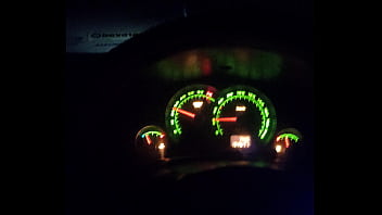 Novinho acelerando o aspirado no beco escurinho