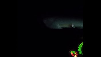 Novinho acelerando o aspirado no beco escurinho