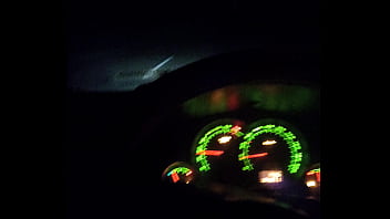 Novinho acelerando o aspirado no beco escurinho