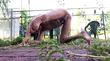 Leg Up Doggy Style Pee thumbnail