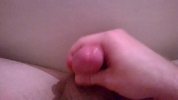 дрочь кончяю в ваной сперма Cumshots thumbnail