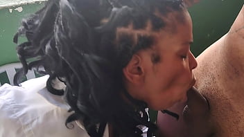 Desejo de grávida trepou na sacada do 9 andares e ficou por um fio