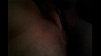 Сучка кончает