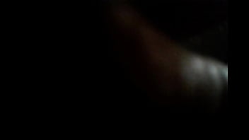 Сучка кончает