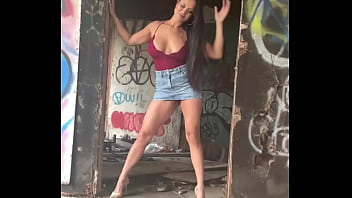 Behind the scenes photo shootaugusta georgiaphotographer tireandwheelb #modeling #filipina #fyp #fyp #jeanshorts #pho