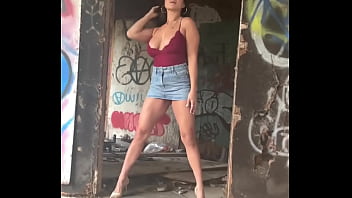 Behind the scenes photo shootaugusta georgiaphotographer tireandwheelb #modeling #filipina #fyp #fyp #jeanshorts #pho