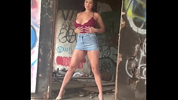 Behind the scenes photo shootaugusta georgiaphotographer tireandwheelb #modeling #filipina #fyp #fyp #jeanshorts #pho