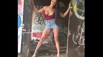 Behind the scenes photo shootaugusta georgiaphotographer tireandwheelb #modeling #filipina #fyp #fyp #jeanshorts #pho