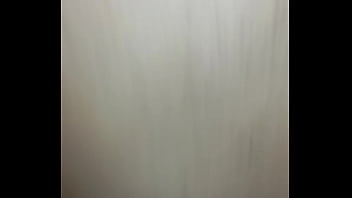 Cojida culo condom sentado