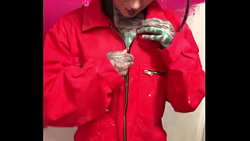 How do you like me in this sexy red construction onesie who’s ready to build something #constructionvibes #re