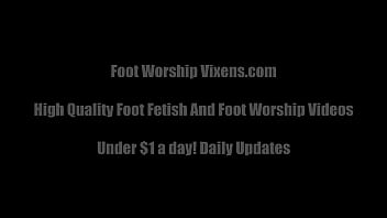 Lesbian foot worship and foot fetish porn vids