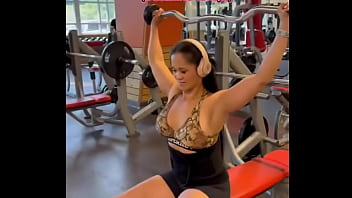 Overhead front raises 4 sets x 10 15 reps on a mission 2 hit my goals evansfitnessclub georgia