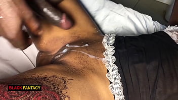 My girlfriend's pussy is so good i can't resist