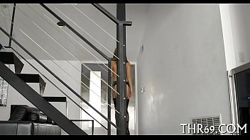 Girls sucking shlong