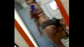 Mon Bébé S Ennuie Sans Moi thumbnail