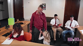 Boss free uses me as i work