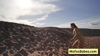 Sensual blondie teenager gives oral sex to her friend while he is driving Sensual blondie teenager gives oral sex to her friend while he is driving