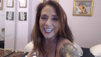 Dirty feet cum on toes