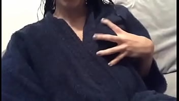 De a poquito me desnudo