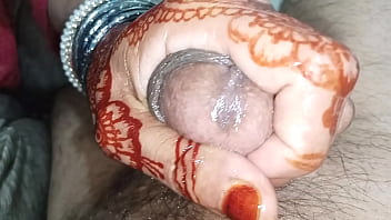 Muslim mistress has dirty relations with servant dirty talk with handjob massage in clear hindi voice Muslim mistress has dirty relations with servant dirty talk with handjob massage in clear hindi voice