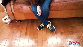 Charming nerdy fiona ryder enjoys sucking a hard corn to make it cum