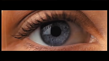 Corte rápido de vídeo amigo chupando o meu bucetão até eu gozar na boca dele delícia