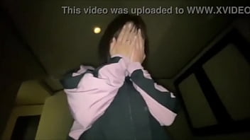 Twit◯erの裏垢女子の人妻と深夜2時にコンビニに待ち合わせしてドライブした後にラブホで金玉の筋を舐めてもらってお互いにイキまくりました。