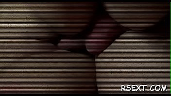 Hottie takes it up the wazoo