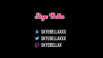 Scissoring lesbians in heels