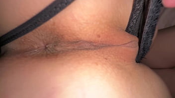 Certain circumstances can both increase and decrease the likelihood of losing your virginity at the age of 20