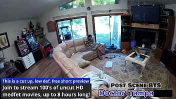 Dr tampa aria nicole trys out a foley catheter