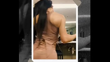 Just finished sweating now it's time for a post work out glam session adding some sparkle to my sweat