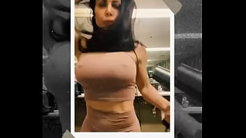 Just finished sweating now it's time for a post work out glam session adding some sparkle to my sweat