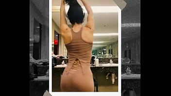 Just finished sweating now it's time for a post work out glam session adding some sparkle to my sweat