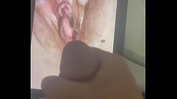 Nut on pic of random wife cunt